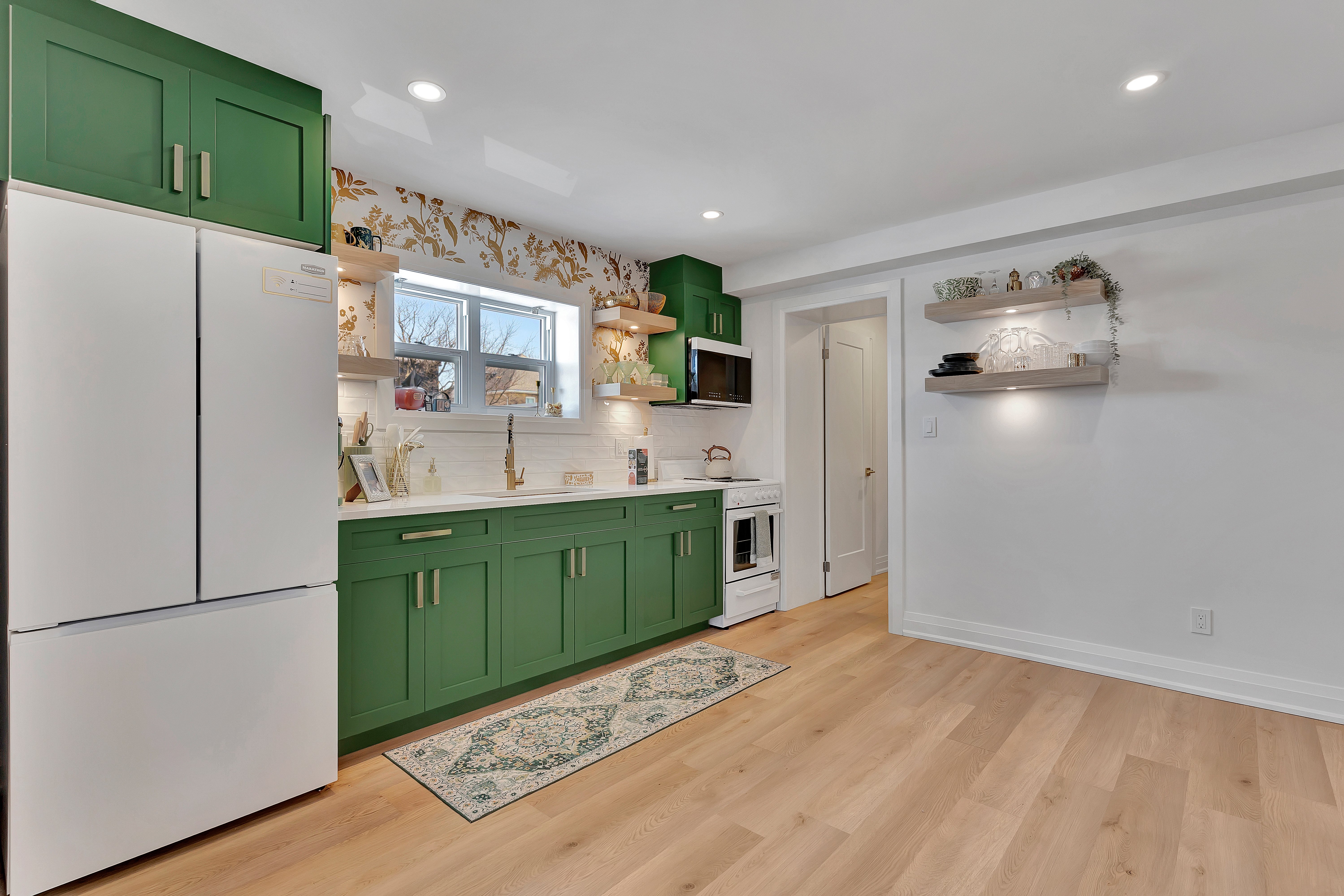 Saint Patrick suite coffee nook with botanical wall